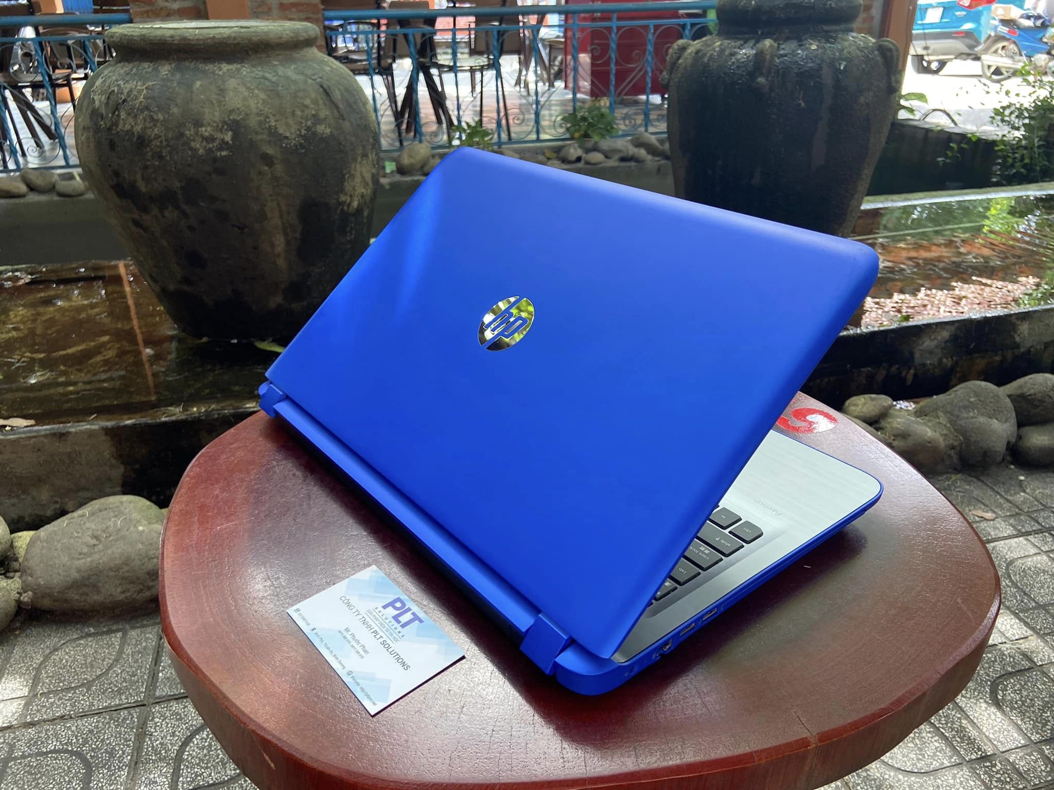 HP XANH PHI THƯỜNG 15INCH CORE I5-5200, RAM LỚN 8GB, SSD 256GB CÙNG PIN TỐT MANG LẠI TRẢI NGHIỆM CÔNG VIỆC TUYỆT VỜI