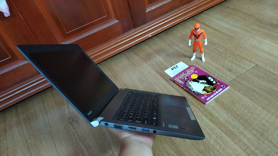 TOSHIBA CORE I5 THẾ HỆ 6, SSD M2 SIÊU NHANH 256GB, RAM 8GB, PIN LÂU 5 GIỜ,  MỎNG NHẸ NHƯNG MẠNH MẼ