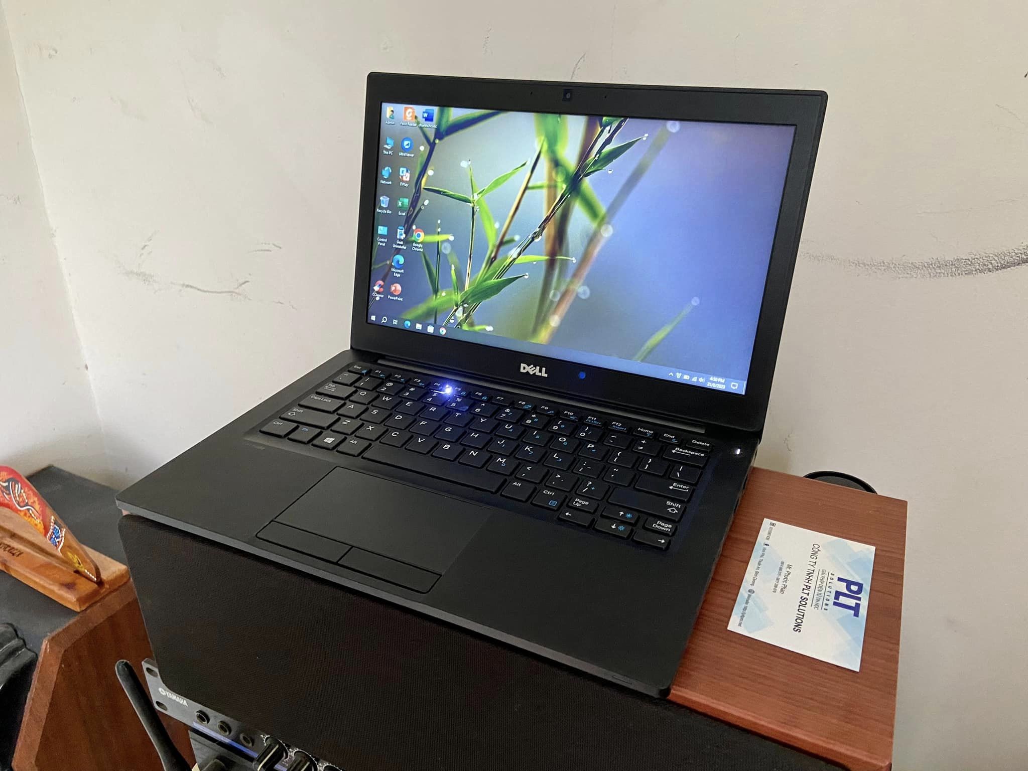 DELL CORE I7 THẾ HỆ 6 MẠNH MẼ TRONG MỘT NGOẠI HÌNH 12INCH GỌN NHẸ, RẤT THUẬN TIỆN CHO GIẢNG DẠY, HỌC TẬP, KINH DOANH ONLINE...