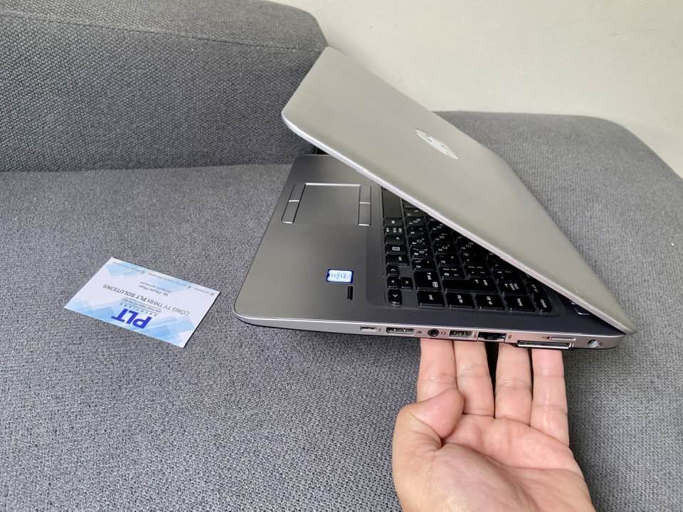 LAPTOP HP TUYỆT ĐẸP CORE I5 THẾ HỆ 6, RAM LỚN 8GB, Ổ CỨNG SSD 256GB SIÊU NHANH, MÀN HÌNH FULLHD CÙNG PIN 4 GIỜ RẤT THUẬN LỢI CHO CÔNG VIỆC