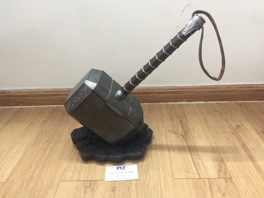 BÚA THẦN CỦA THOR, VŨ KHÍ QUYỀN LỰC, MẠNH MẼ