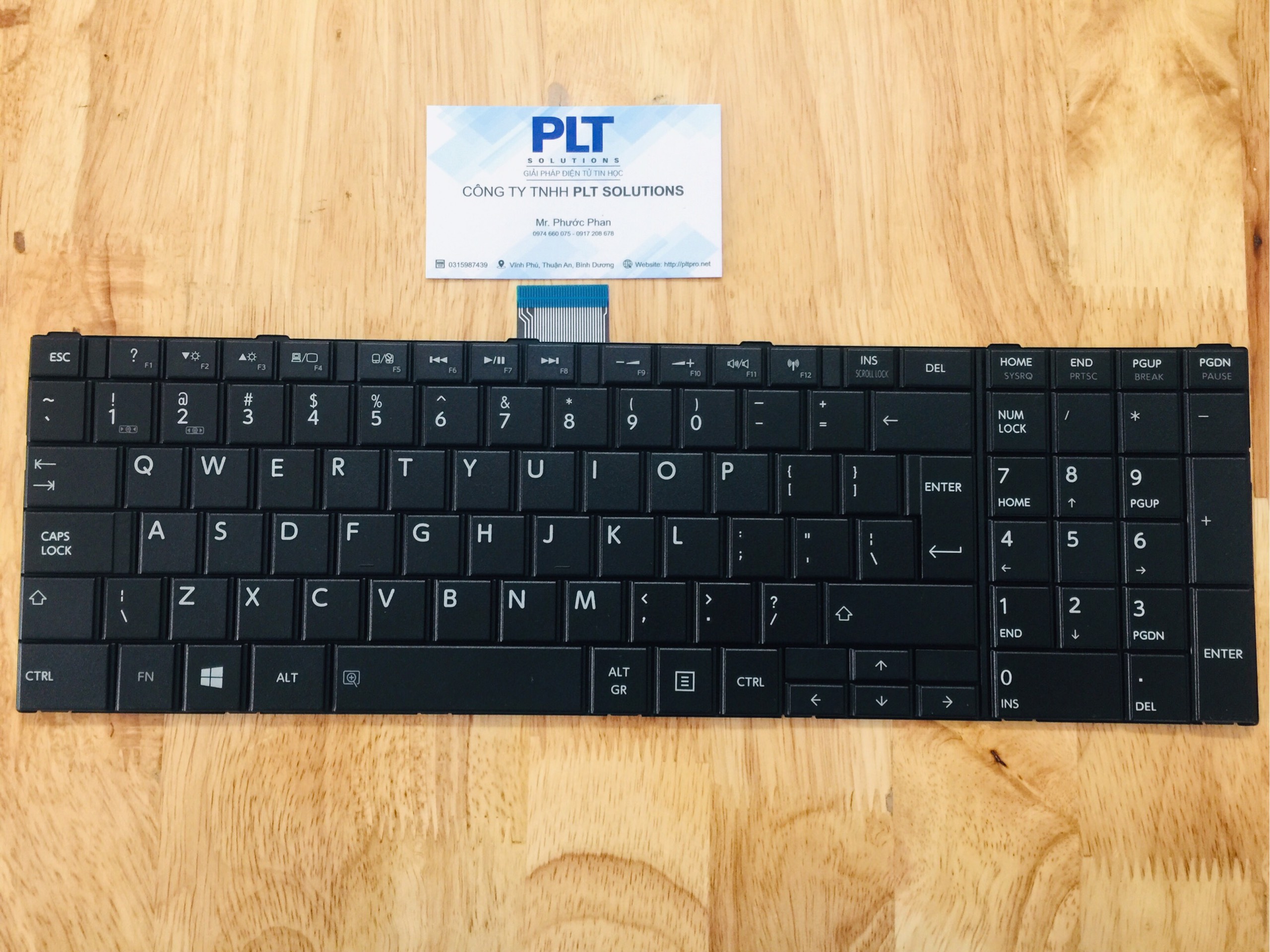 BÀN PHÍM LAPTOP TOSHIBA SATELLITE C850, C850D, C855, C855D, S55, L850, L850D, L855, L855D, L870, L875 (MÀU ĐEN)
