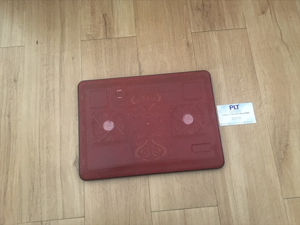 ĐẾ TẢN NHIỆT HAI QUẠT MÀU ĐỎ ĐẸP MẮT GIÚP LAPTOP GIẢM ĐI CƠN NÓNG