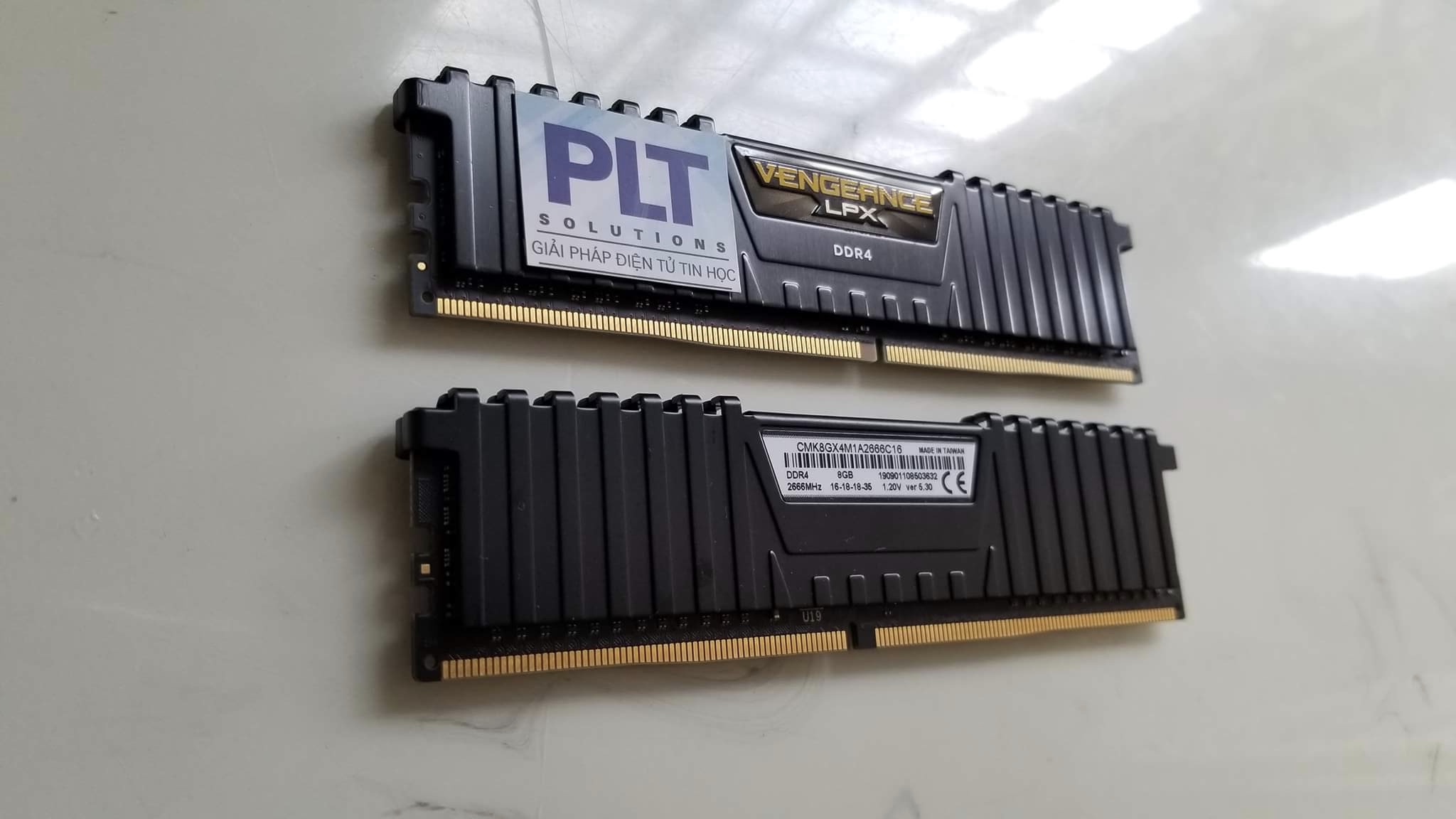 RAM PC CORSAIR VENGEANCE LPX 8GB 2666MHz DDR4 CMK8GX4M1A2666C16 (BH 24 THÁNG)