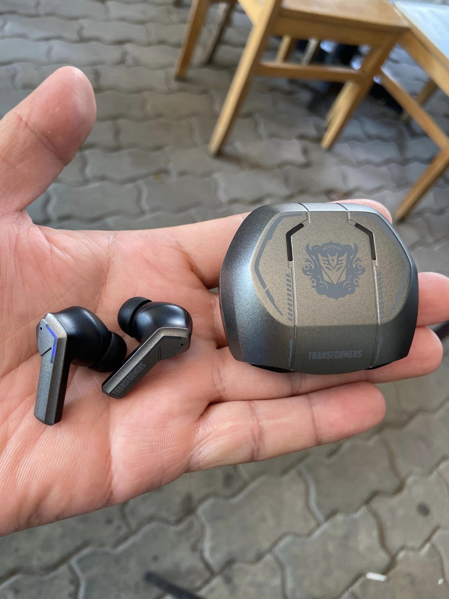TAI NGHE BLUETOOTH TRANSFORMERS ÂM THANH HAY, NGOẠI HÌNH ĐẸP, NGHE NHẠC CHƠI GAME ĐỀU THÍCH