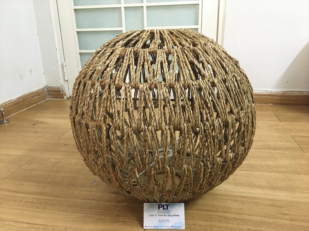 CHAO ĐÈN HÌNH CẦU DÂY CÓI TRANG TRÍ VƯỜN, NHÀ CỬA, CHỤP ẢNH VINTAGES, CHÂU ÂU