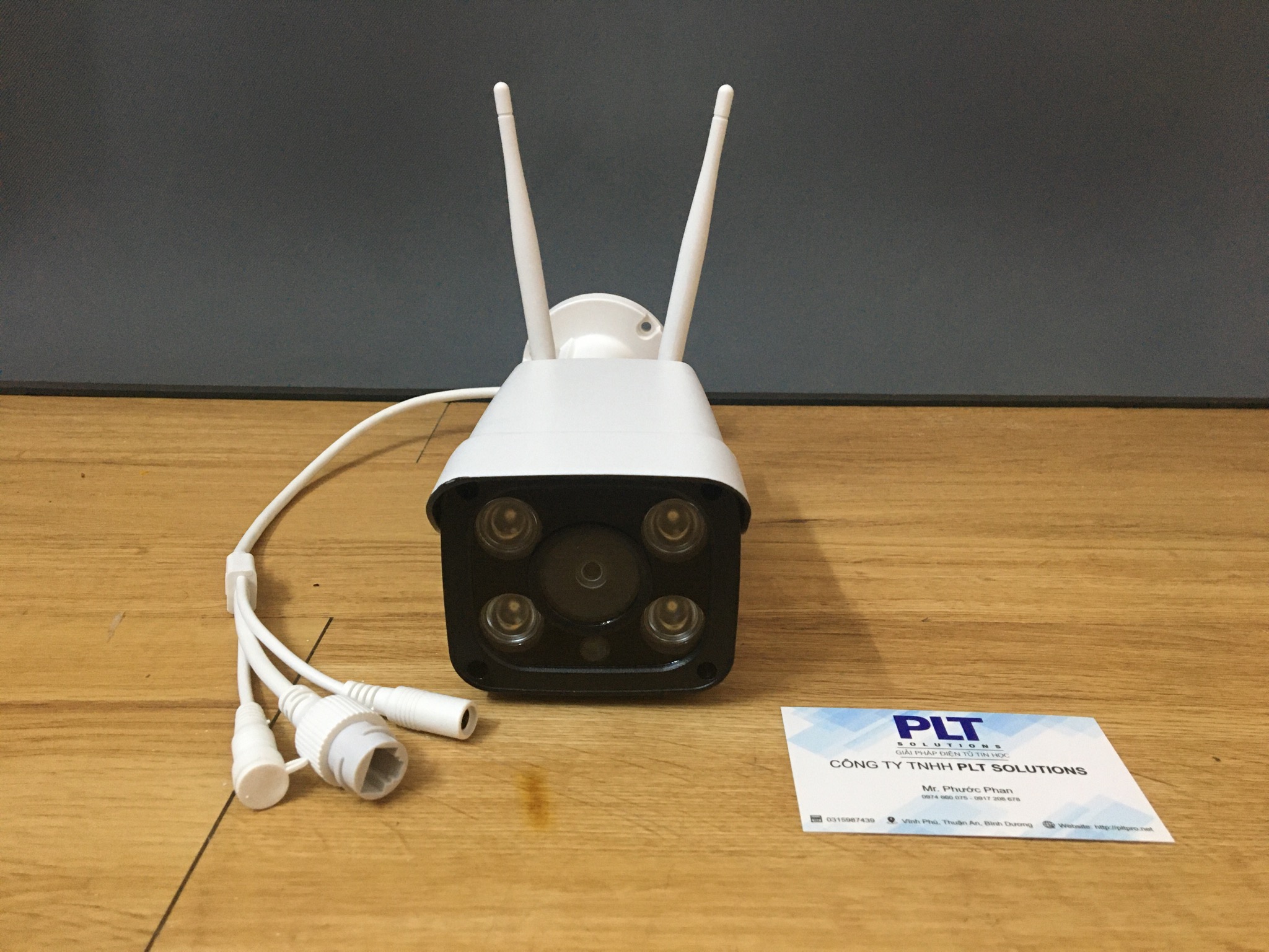 CAMERA WIFI NGOÀI TRỜI FULL HD RÕ NÉT, ĐÀM THOẠI 2 CHIỀU, CHỐNG NƯỚC MẠNH MẼ, GÓC NHÌN RỘNG VÀ XA...